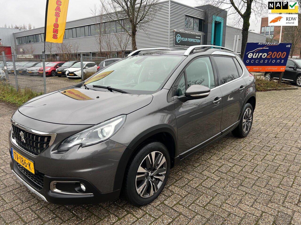 Peugeot 2008 - 1.2 PureTech Allure - PANORAMA - NAVIGATIE ! - AutoWereld.nl