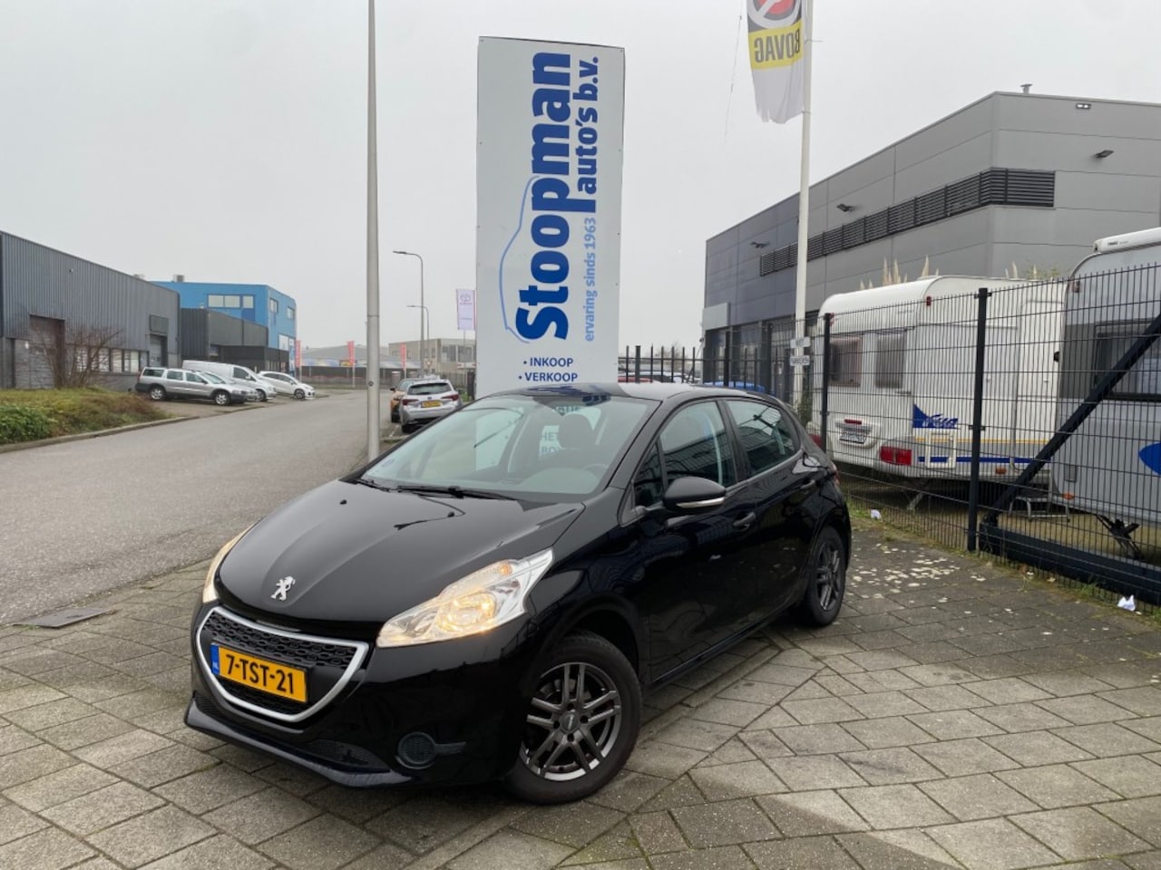 Peugeot 208 - 1.0 VTi Access Airco Cruise CV LMvelgen 78.381km - AutoWereld.nl