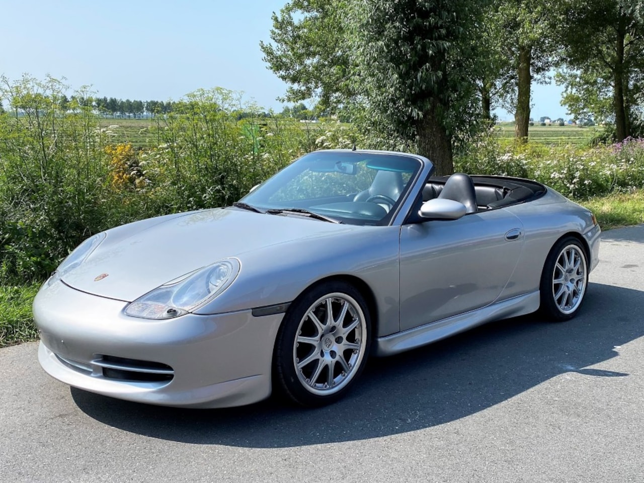 Porsche 911 Cabrio - Porsche 996 Carrera Cabrio met GT3 - AutoWereld.nl