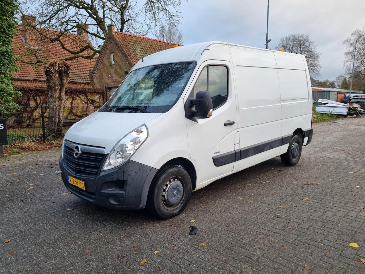 Opel Movano - 2.3 CDTI Aut. 125KW BiTurbo L2H3 Cylinderhead broken ! - AutoWereld.nl