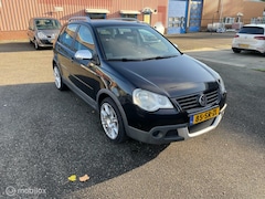 Volkswagen Polo - 1.4-16V Cross