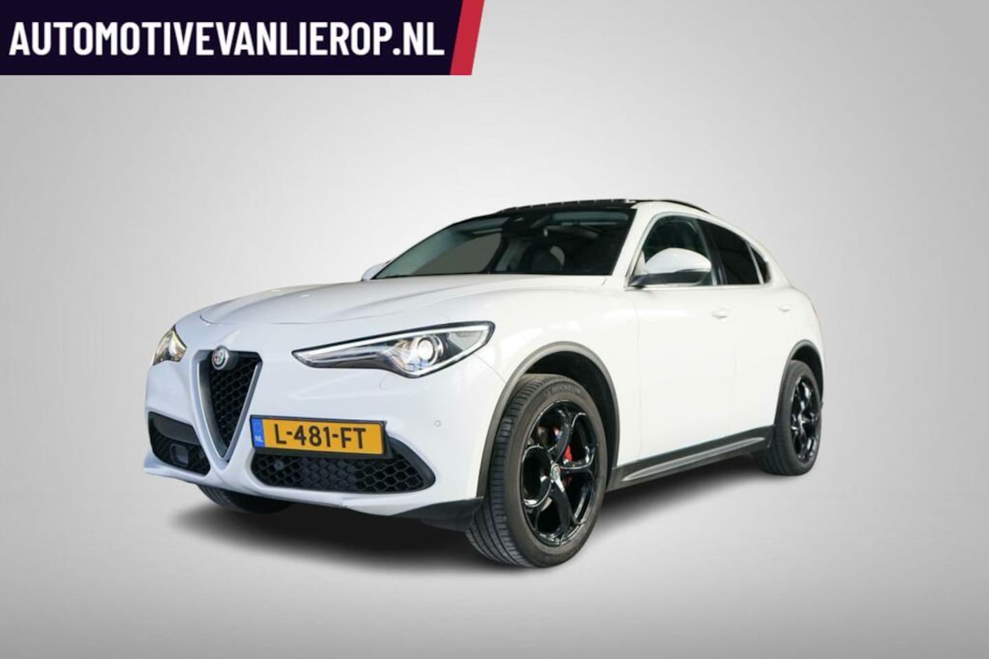 Alfa Romeo Stelvio - 2.0 T AWD 280 PK | PANORAMADAK | 20 INCH - AutoWereld.nl