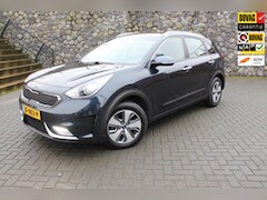 Kia Niro - 1.6 GDi Hybrid DynamicLine Dab Camera 1e eigenaar 1/2 leder