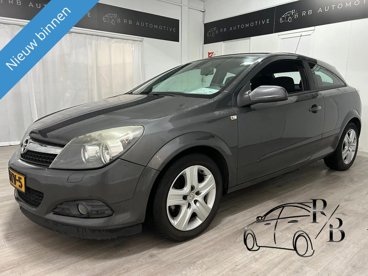 Opel Astra GTC - 1.6 Business 1.6 Business - AutoWereld.nl