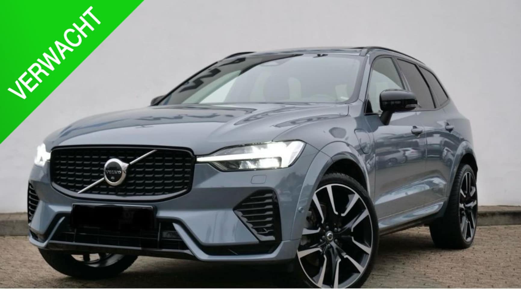 Volvo XC60 - 2.0 T6 Plug-in hybrid AWD R-Design 360|22inch|ACC|LONG RANGE - AutoWereld.nl