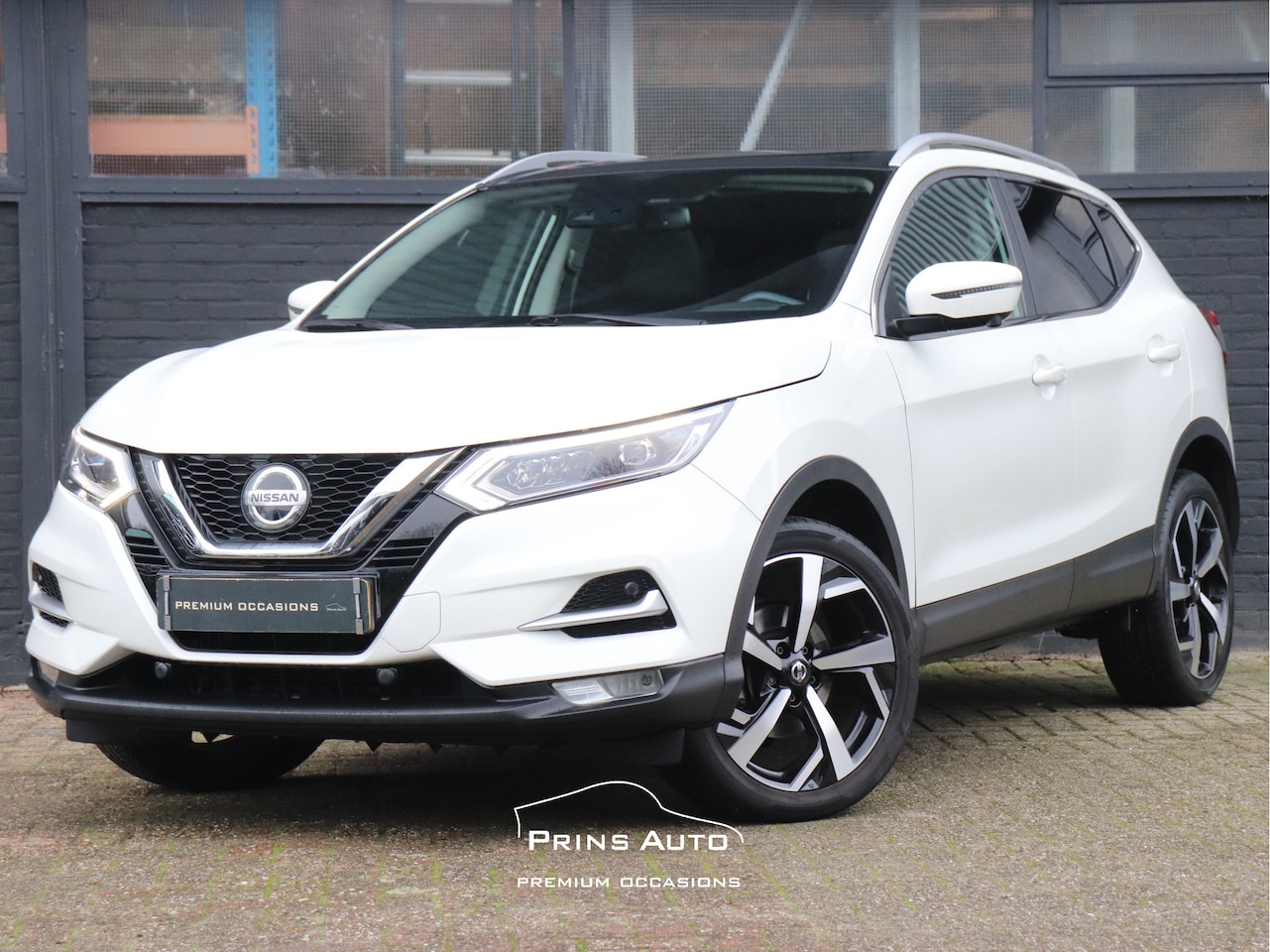 Nissan Qashqai - 1.3 DIG-T Premium Edition |PANO|360CAMERA|LEDER|STOELVERW.|ORIG. NL - AutoWereld.nl