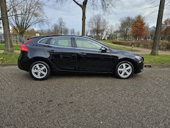 Volvo V40 - 2.0 D2 Momentum