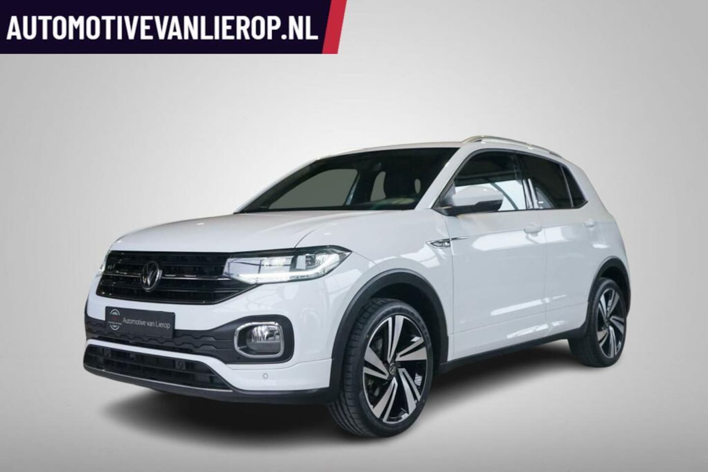 Volkswagen T-Cross - 1.0 TSI R-Line AUTOMAAT | CAMERA | ACC | STOELVERWARMING - AutoWereld.nl