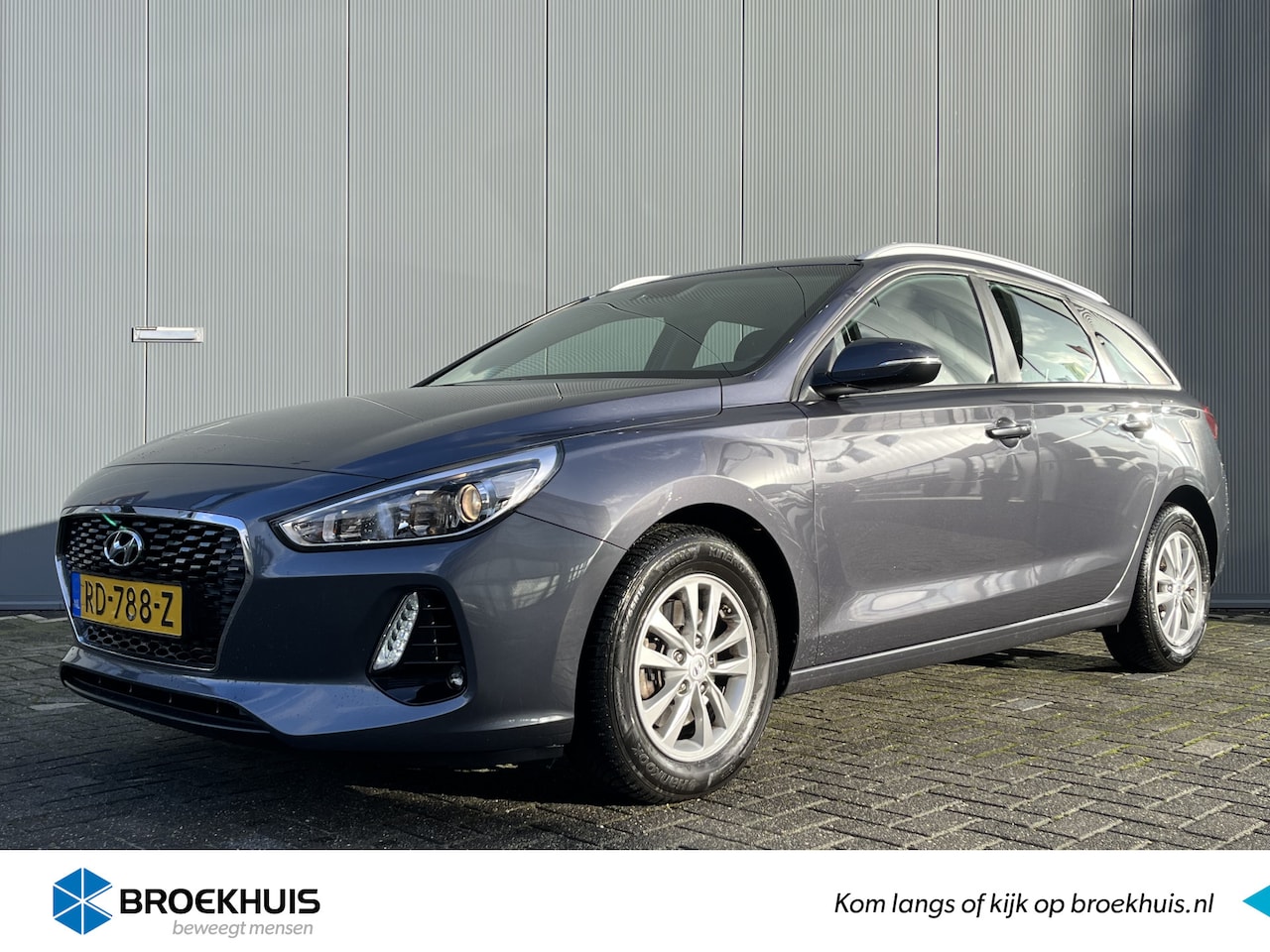 Hyundai i30 Wagon - 1.4 T-GDI 140pk Comfort | Camera | Cruise controle | Carplay | Navigatie | | Airco | 1400k - AutoWereld.nl