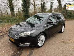 Ford Focus Wagon - 1.0 First Titanium / Navi / Nap / Airco / PDC