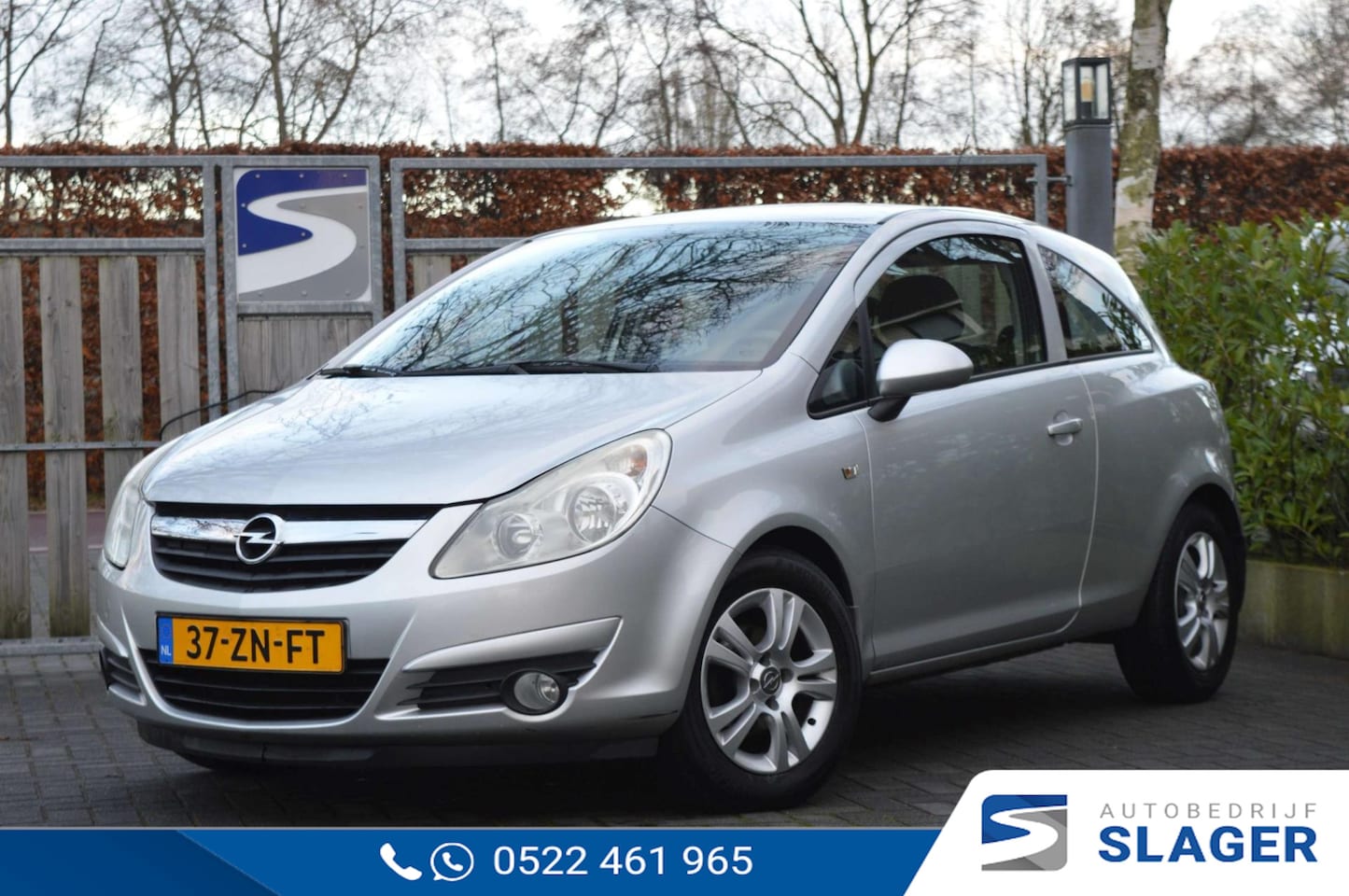 Opel Corsa - 1.2-16V Enjoy - NAP|Airco|Trekhaak - AutoWereld.nl