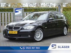 BMW 3-serie Touring - 318i Business Line - Navigatie|Trekhaak|PDC|Cruise