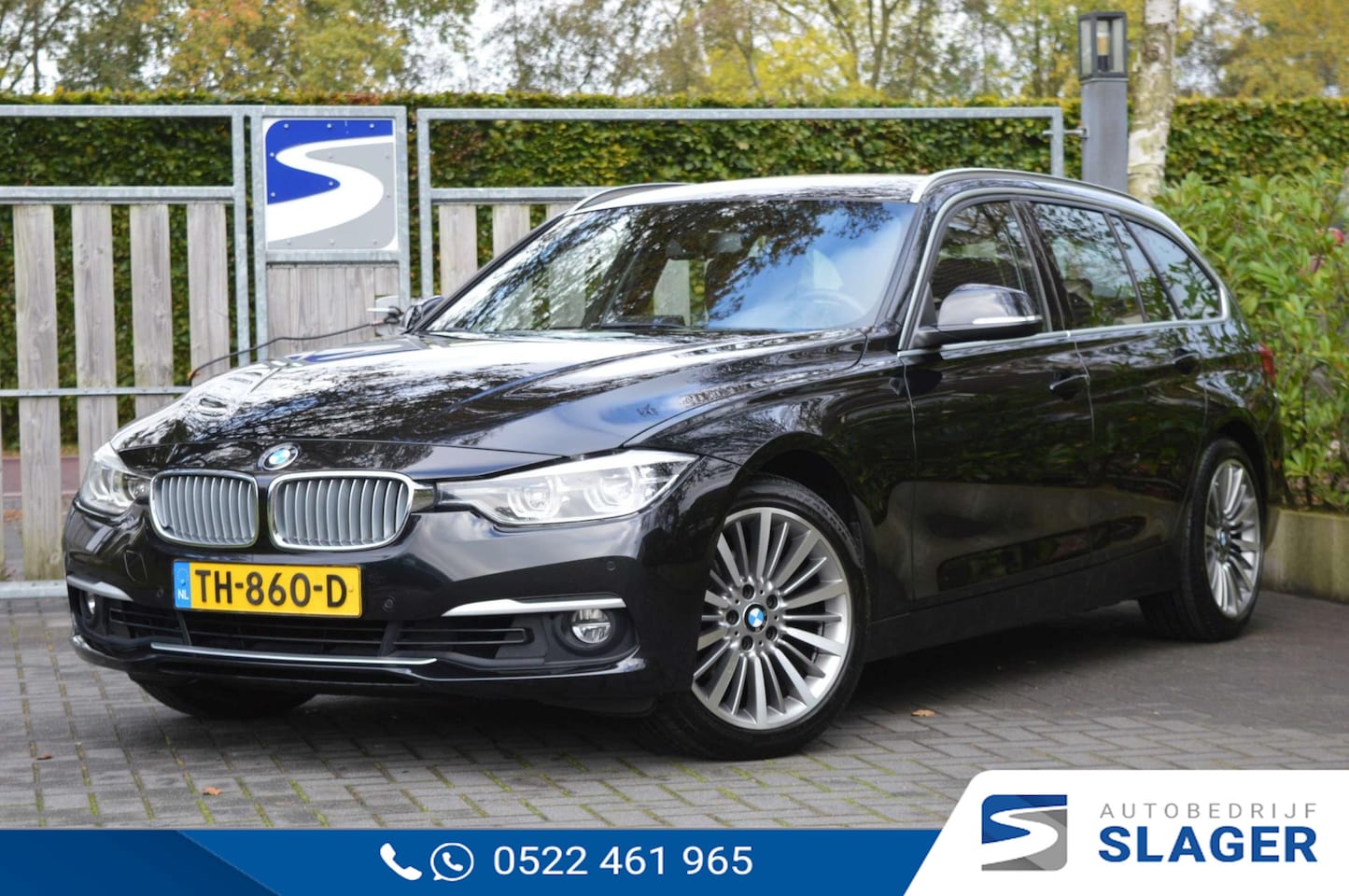 BMW 3-serie Touring - 320i Luxury Edition - Navi|Leder|Camera|Trekhaak|LED|Cruise|PDC - AutoWereld.nl