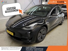 Tesla Model 3 - Standard RWD Plus 60 kWh Autopilot+Full Self Driving Navi Panoramadak Leder PDC VA Camera