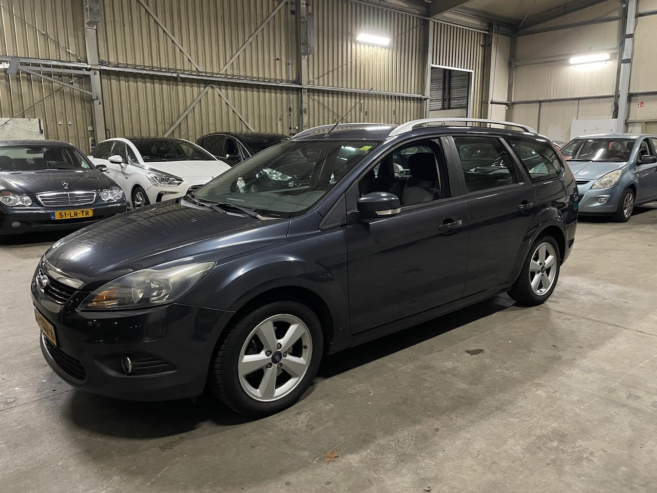 Ford Focus Wagon - 1.6 Comfort |Nette auto| - AutoWereld.nl