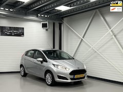 Ford Fiesta - 1.0 Style Essential Navi/PDC/Bluetooth/CruiseC/LED/Airco