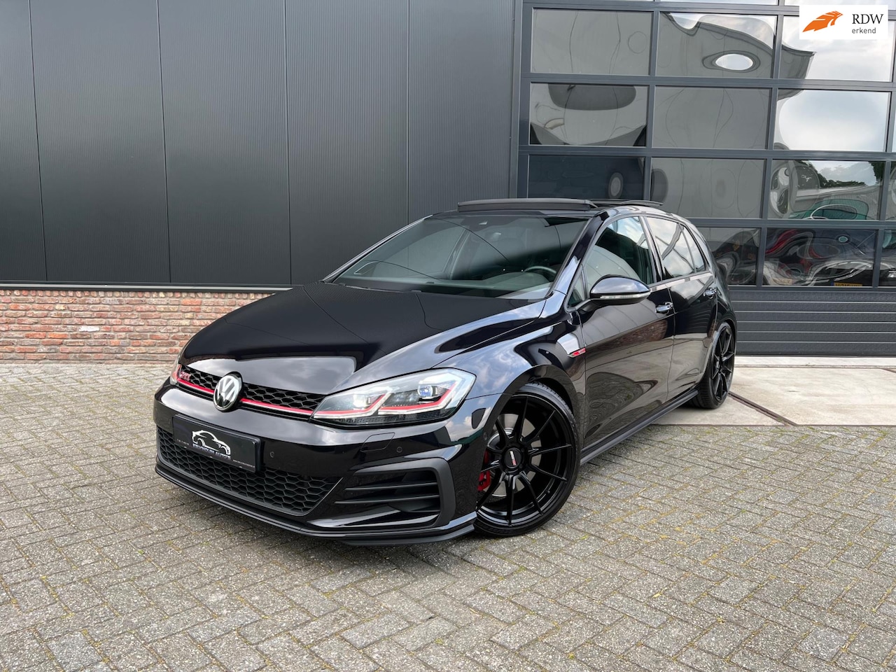 Volkswagen Golf - 2.0 TSI GTI Performance Pano/Navi/Led/Virt - AutoWereld.nl