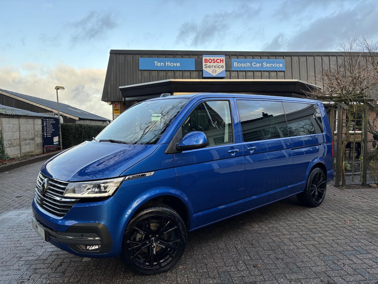 Volkswagen Transporter - 2.0 TDI DSG L2H1 DC Bulli dubbele schuifdeur - AutoWereld.nl