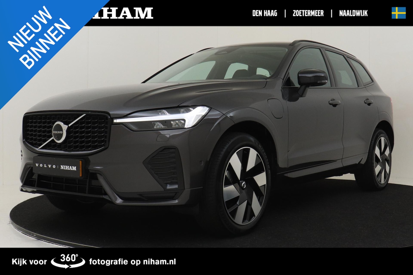 Volvo XC60 - RECHARGE T6 AWD ULTIMATE DARK -PANO.DAK|HEAD-UP DISP.|360°CAM|TREKHAAK|HK-AUDIO - AutoWereld.nl