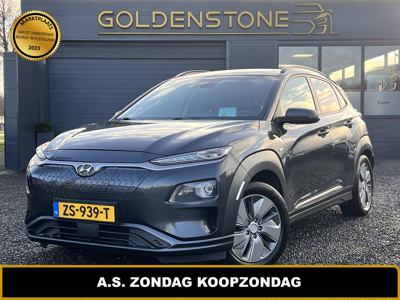 Hyundai Kona Electric - EV Premium 64 kWh 1e Eigenaar,Navi,Clima,Camera,Cruise,Head Up Display,Trekhaak,N.A.P,APK - AutoWereld.nl