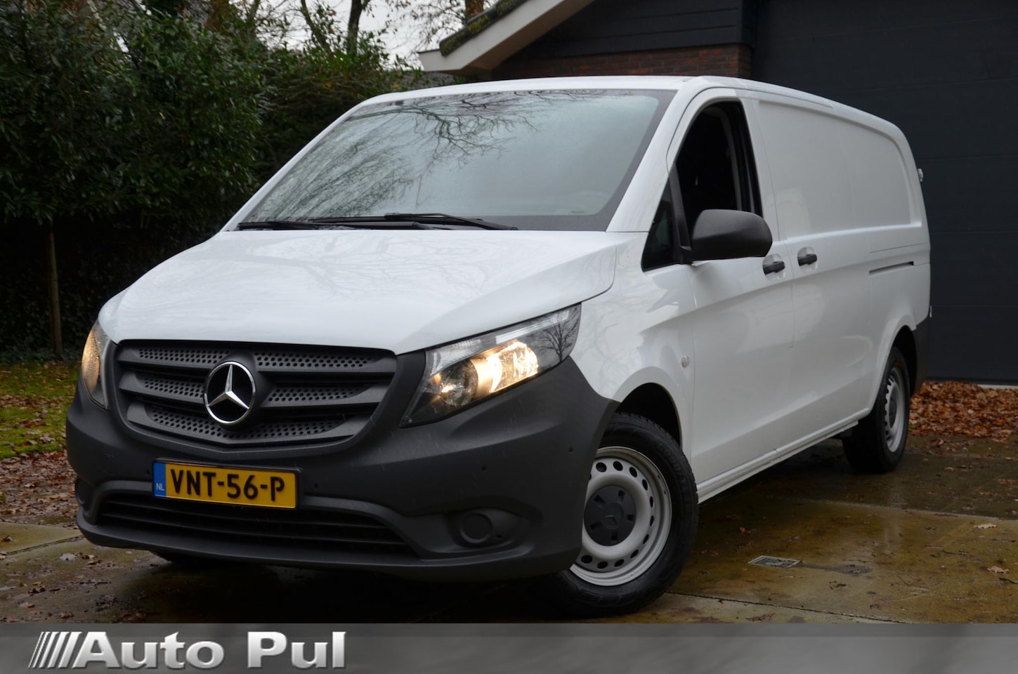 Mercedes-Benz Vito - 116 CDI Extra Lang Navi/Airco/Pdc/Cr-Controle/Trekhaak/Achteruitrijcamera/Achterdeuren - AutoWereld.nl