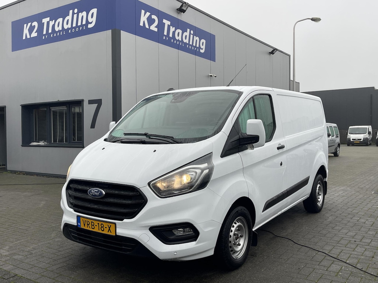 Ford Transit Custom - 280 2.0 TDCI L1H1 Trend CAMERA NAVI APPLE CARPLAY - AutoWereld.nl