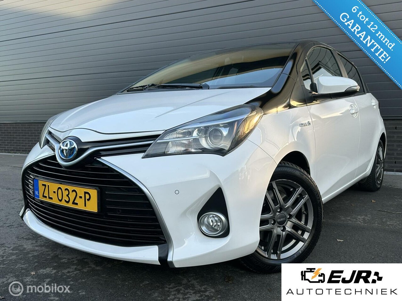 Toyota Yaris - 1.5 Hybrid Trend Bi-Tone CLIMA*CRUISE*CAMERA! - AutoWereld.nl