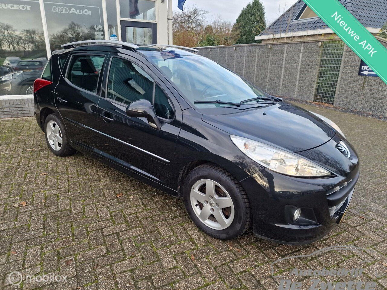 Peugeot 207 SW - 1.4 VTi Blue Lease Executive 1.4 VTi Blue Lease Executive - AutoWereld.nl