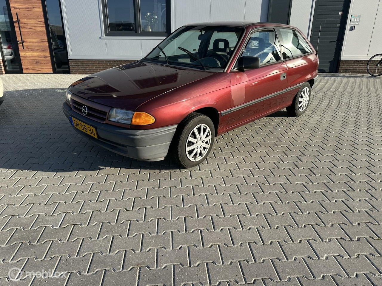 Opel Astra - 1.4i L km 120.000 - AutoWereld.nl