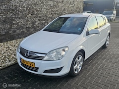 Opel Astra - 1.4 Business