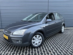 Ford Focus - 1.6-16V Ambiente | 1e eigenaar | Clima | 127 dkm