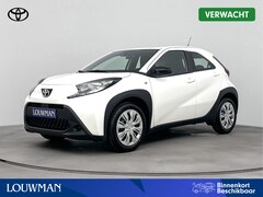 Toyota Aygo X - 1.0 VVT-i MT play | Nieuw Display | Apple Carplay & Android Auto | Parkeercamera |