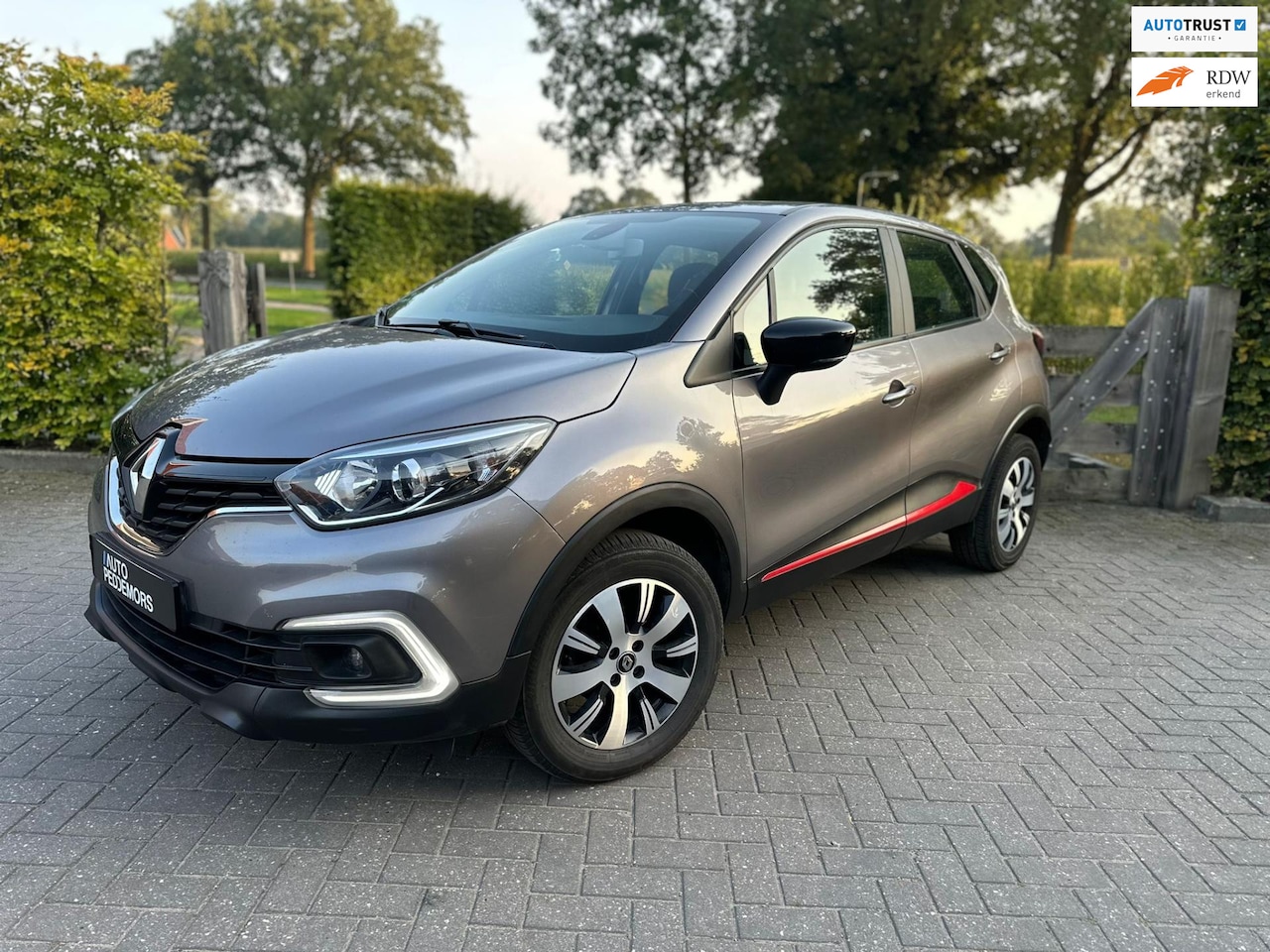 Renault Captur - 0.9 TCe Life| PDC| NAVI| Climate| Keyless - AutoWereld.nl