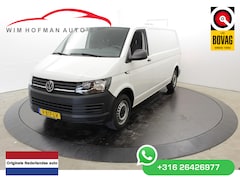 Volkswagen Transporter - 2.0 TDI 150PK L2H1 DSG Cruise Apple-CarPlay Trekh. Airco