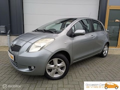 Toyota Yaris - 1.0 5-deurs Airco Velgen ElektrPakket Bluetooth