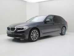 BMW 5-serie Touring - (g31) 520i 163pk Automaat Sportline [ NAVIGATIE+LEDER+CLIMAAT+CRUISE+PDC+CAMERA ]