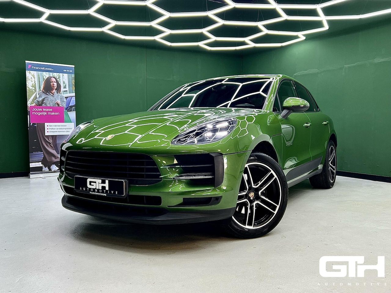 Porsche Macan - 2.0 Camera | Lane | Navi | Leder | Trekh - AutoWereld.nl