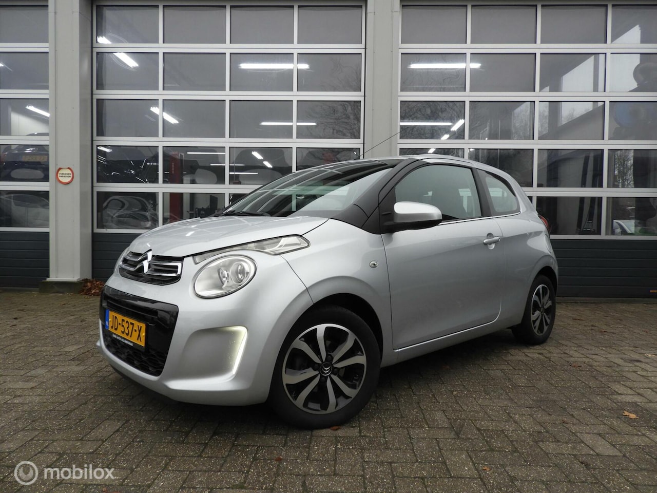 Citroën C1 - 1.2 PureTech Airco , Camera - AutoWereld.nl