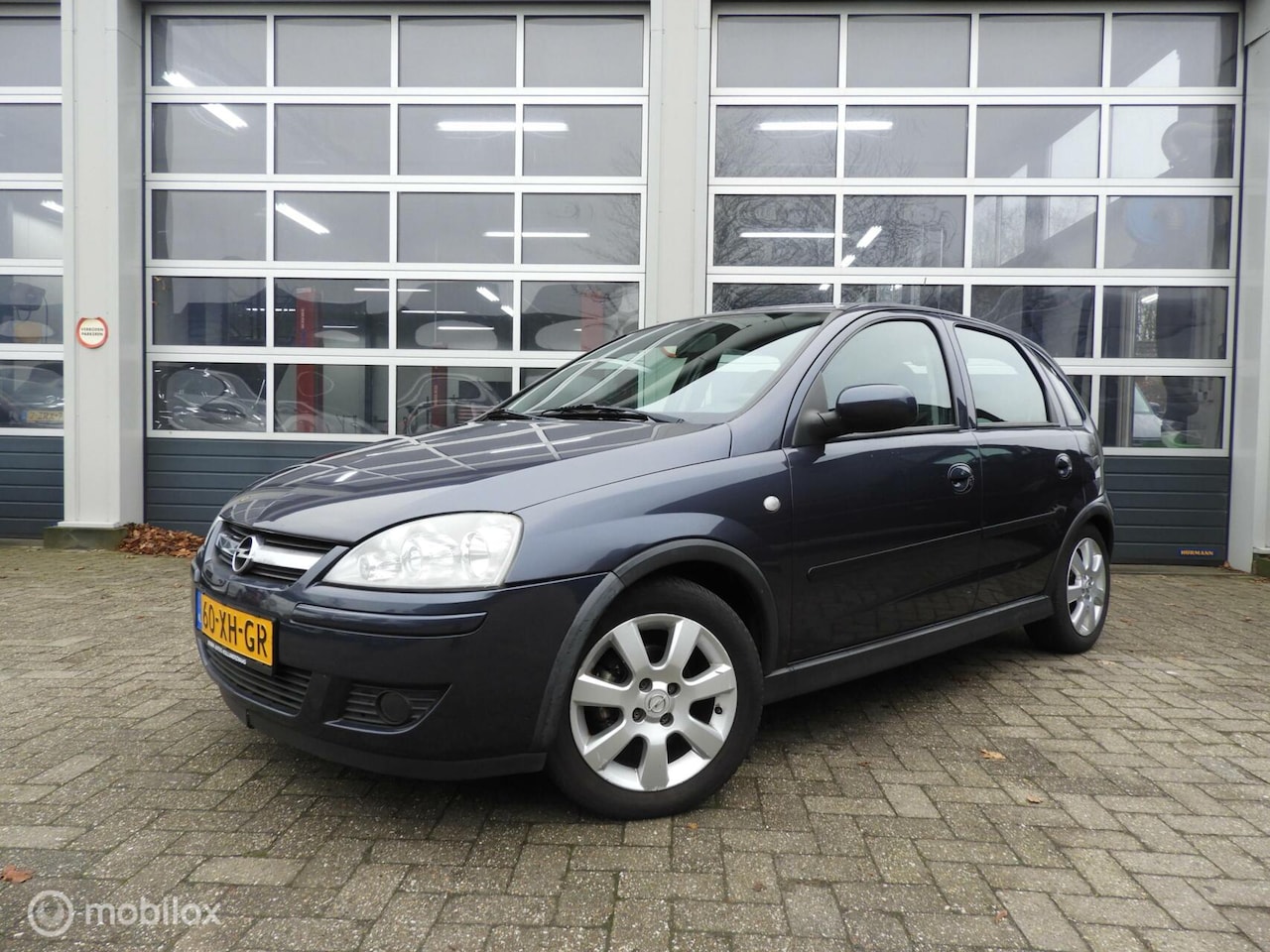 Opel Corsa - 1.2-16V Silverline Airco - AutoWereld.nl