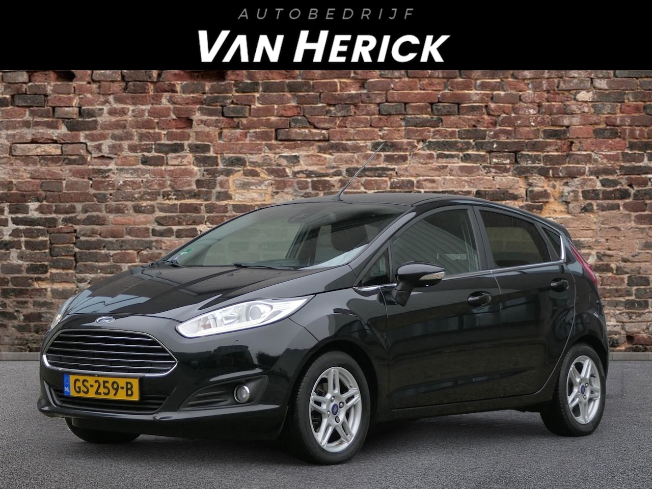 Ford Fiesta - 1.0 EcoBoost Titanium X Automaat Cruise | Clima | Trekhaak - AutoWereld.nl