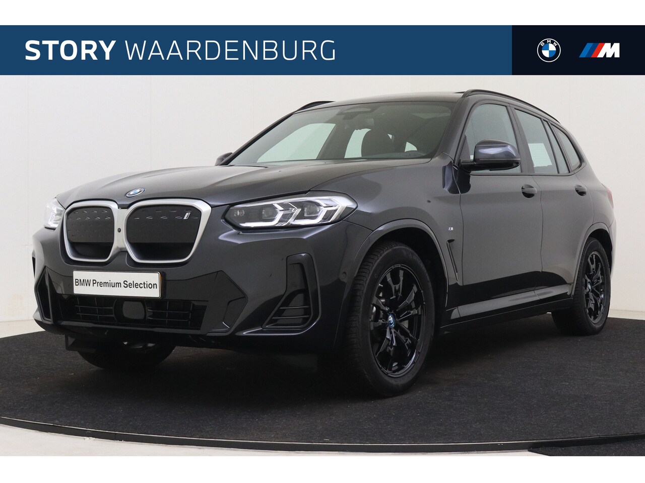 BMW iX3 - High Executive 80 kWh / Trekhaak / Sportstoelen / Stoelverwarming / Adaptieve LED / Parkin - AutoWereld.nl