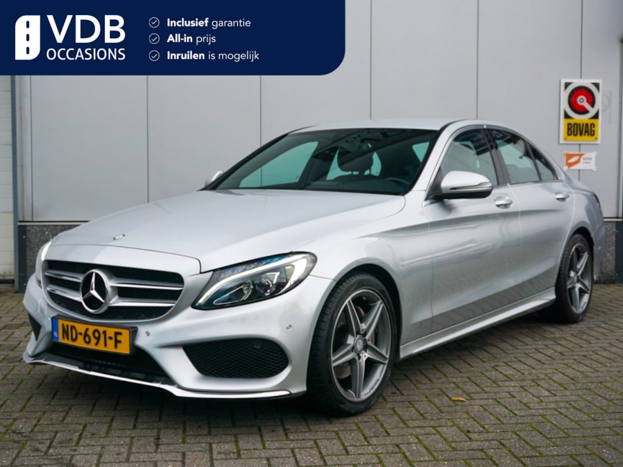 Mercedes-Benz C-klasse - 180 AMG Sport Edition CarPlay | Camera | NAP | Leder | Stoelverw - AutoWereld.nl