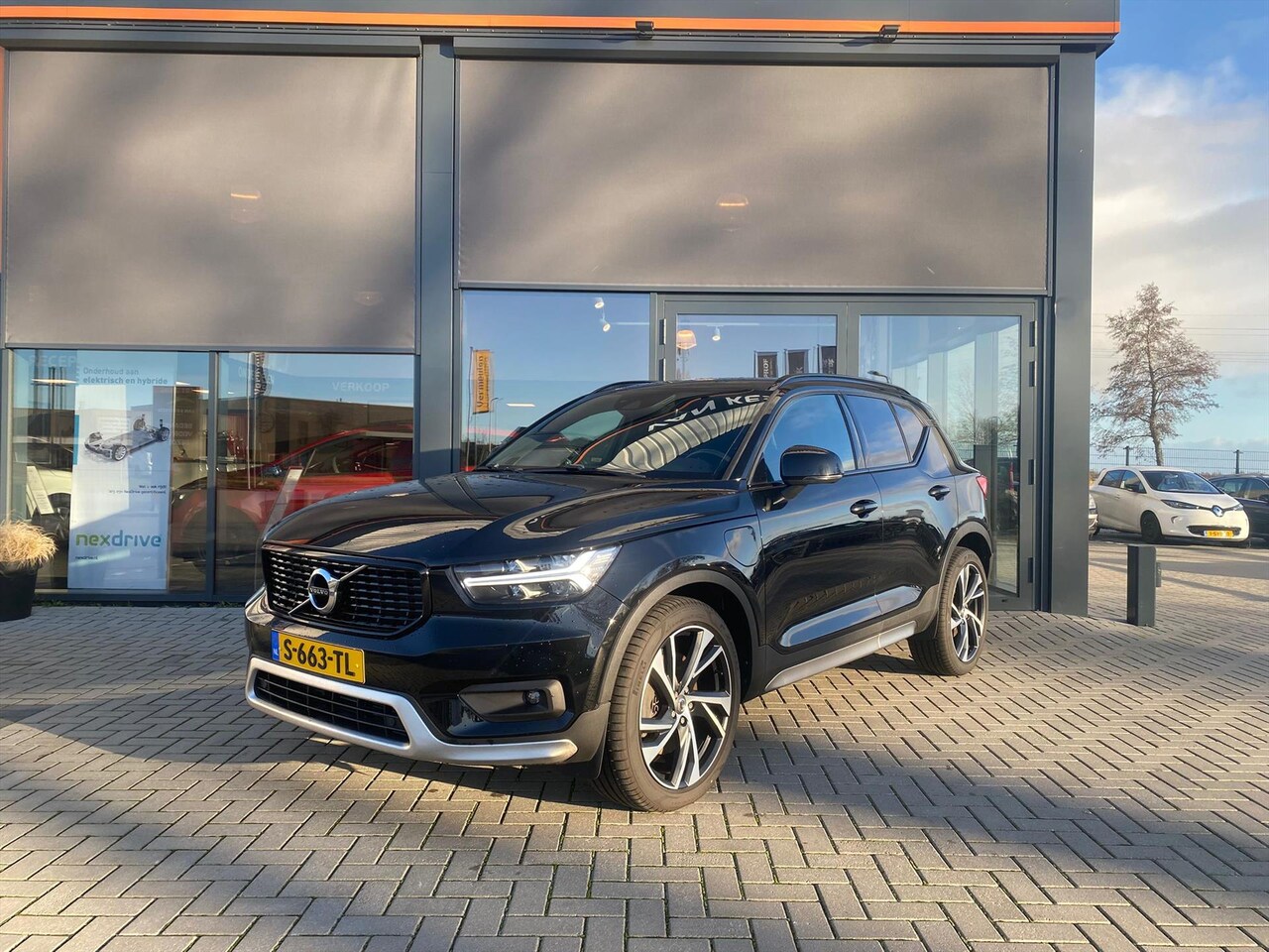 Volvo XC40 - T5 Twin Engine 262pk Geartronic Plug In Hybride - AutoWereld.nl