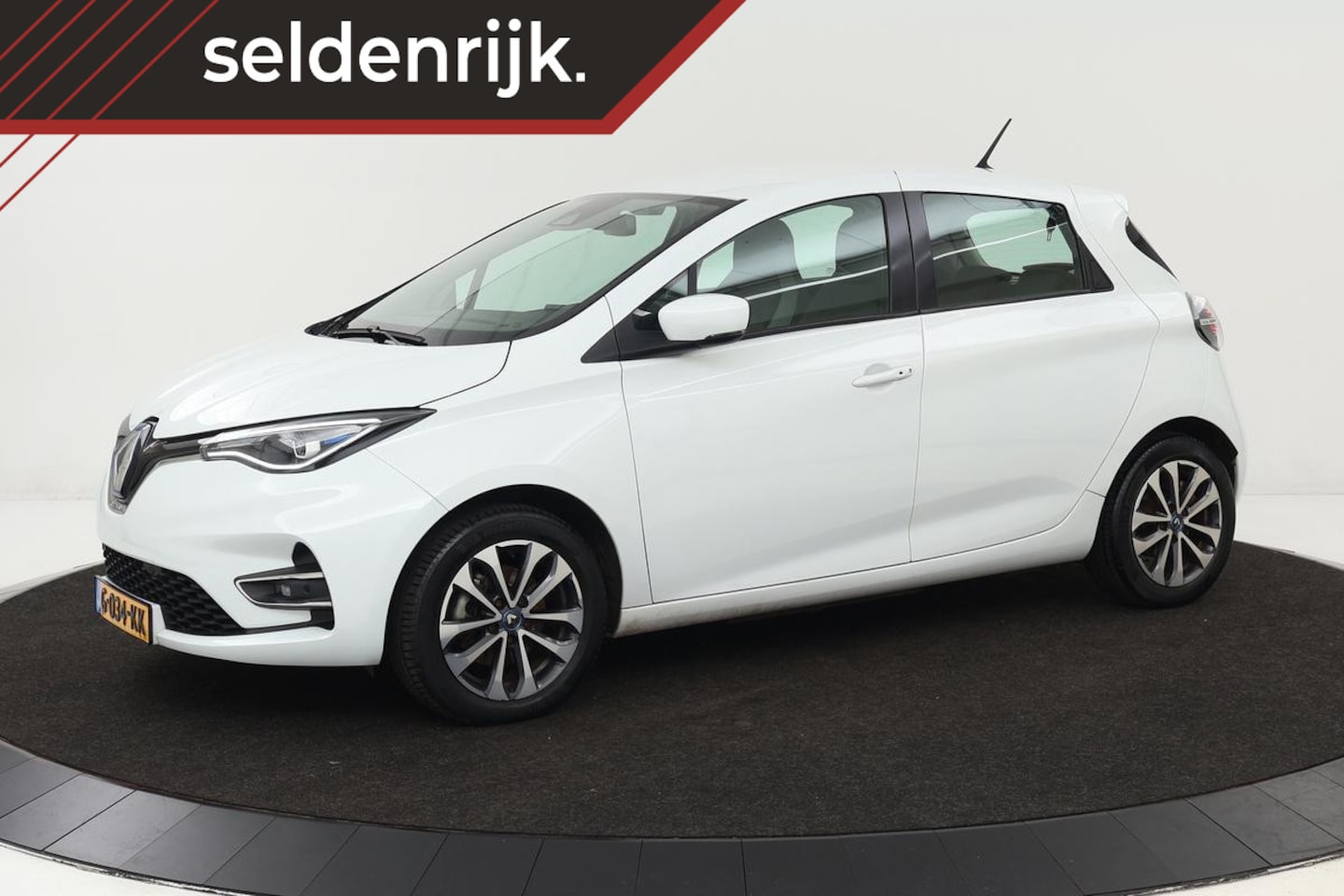 Renault Zoe - R135 Zen 52kWh Koopaccu | * € 2.000,- SUBSIDIE * | Carplay | Camera | Warmtepomp | Full LE - AutoWereld.nl