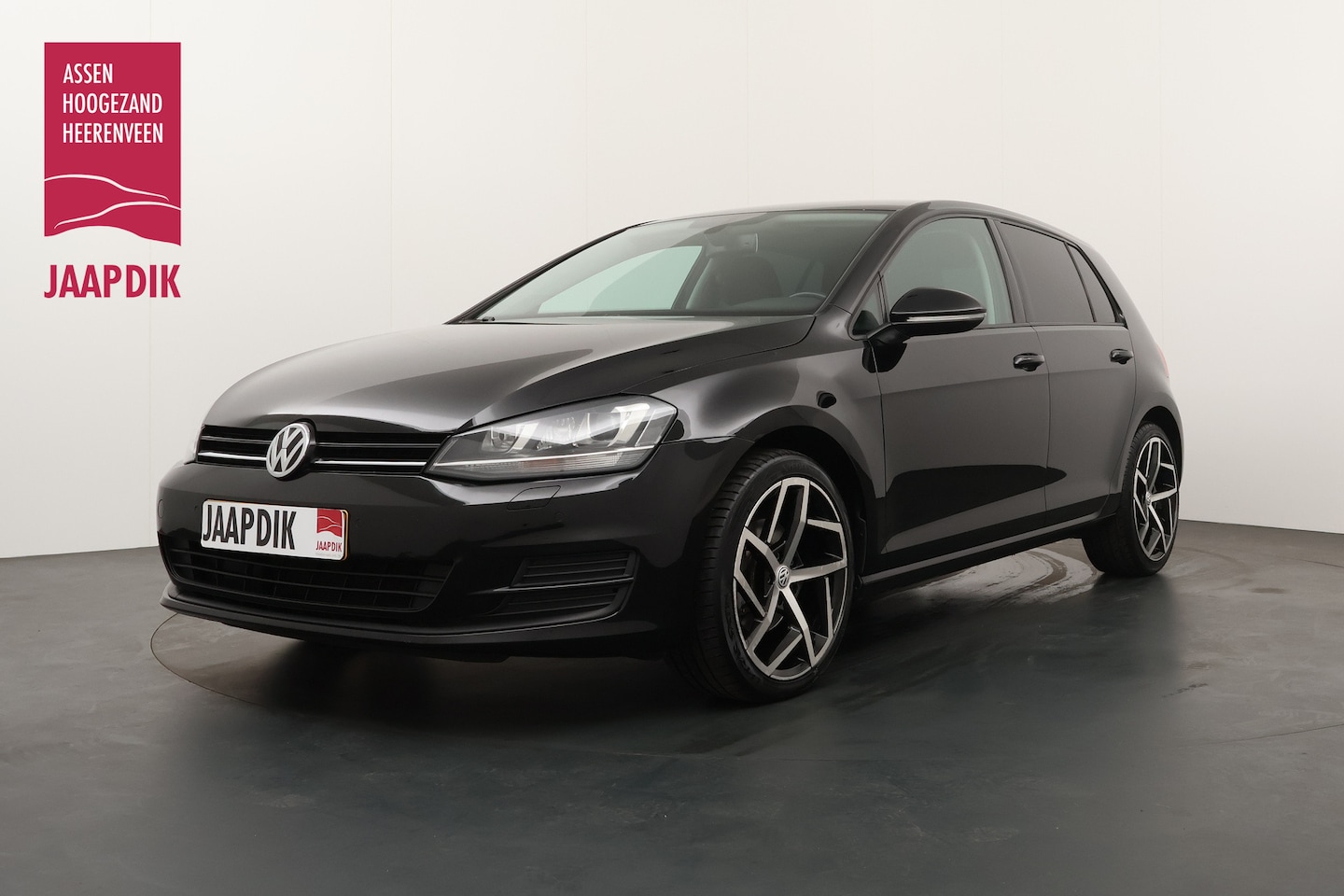 Volkswagen Golf - BWJ 2015 1.4 TSI 123 PK Highline CLIMA / CRUISE / STOELVERW. / BLUETOOTH / LMV / PARKEERSE - AutoWereld.nl