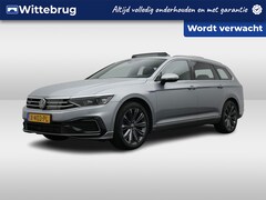 Volkswagen Passat Variant - 1.4 TSI PHEV 218pk GTE Business Tech Design Panoramadak / Navigatie / Parkeersensoren / IQ