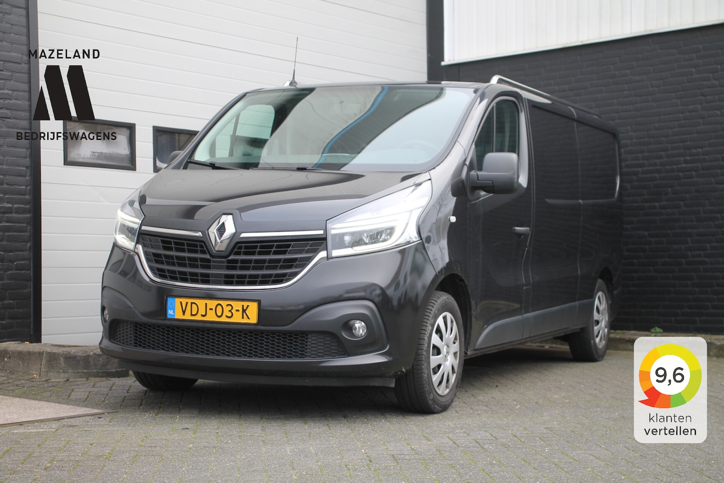 Renault Trafic - 2.0 dCi 120PK L2 EURO 6 - Airco - Cruise - € 11.950,- Excl. - AutoWereld.nl