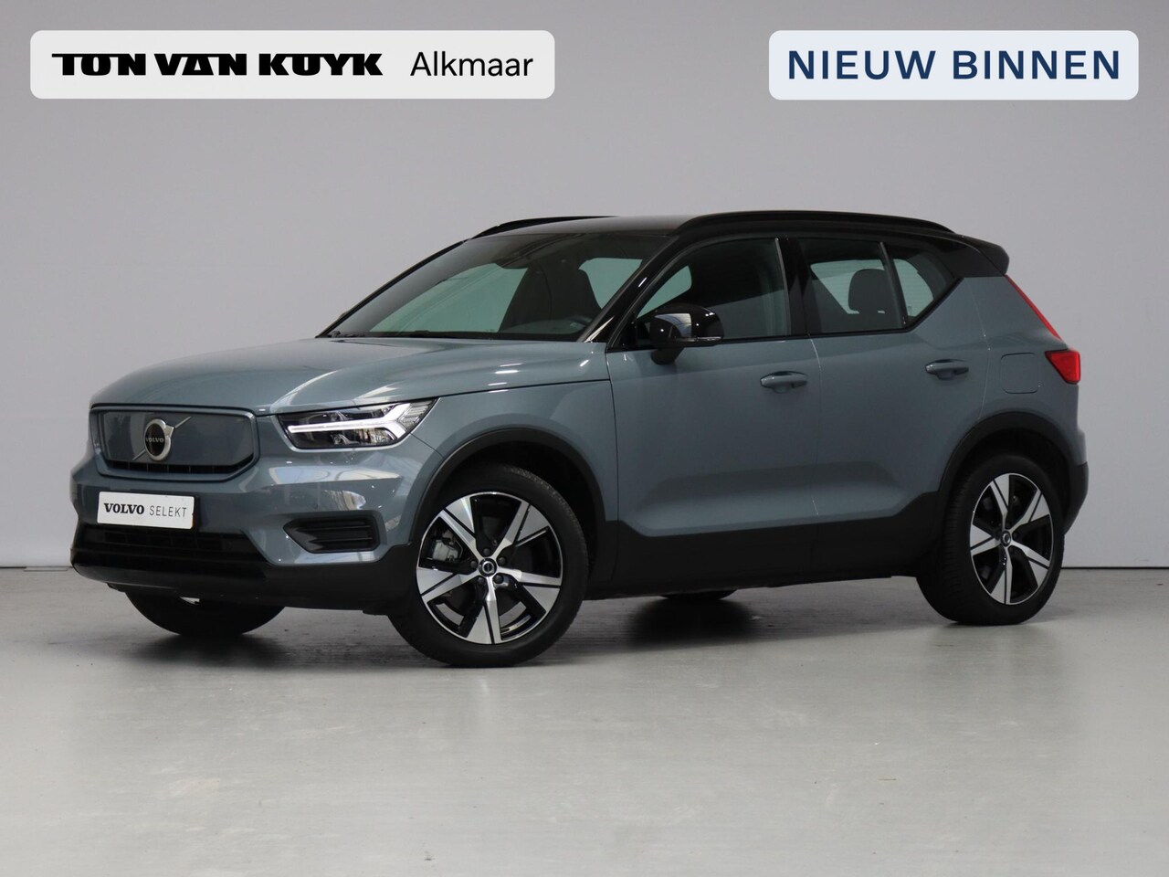 Volvo XC40 - Recharge Twin 408PK AWD Plus / Trekhaak / Adaptive Cruise Control / BLIS / All Season Band - AutoWereld.nl