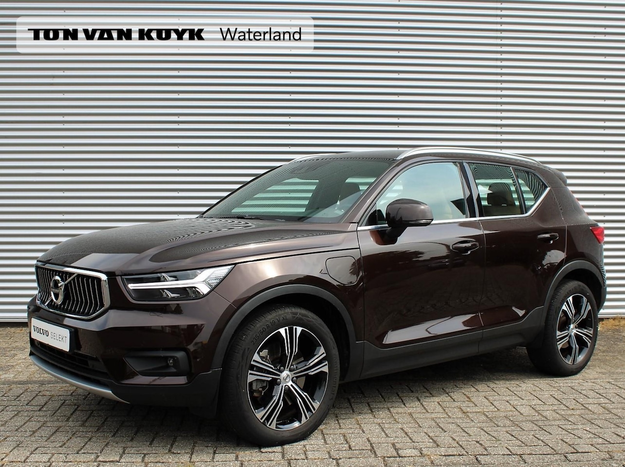 Volvo XC40 - 1.5 T5 Twin Engine Inscription Automaat / Lederen bekleding / DAB / Bliss / Adapt. Cruise - AutoWereld.nl