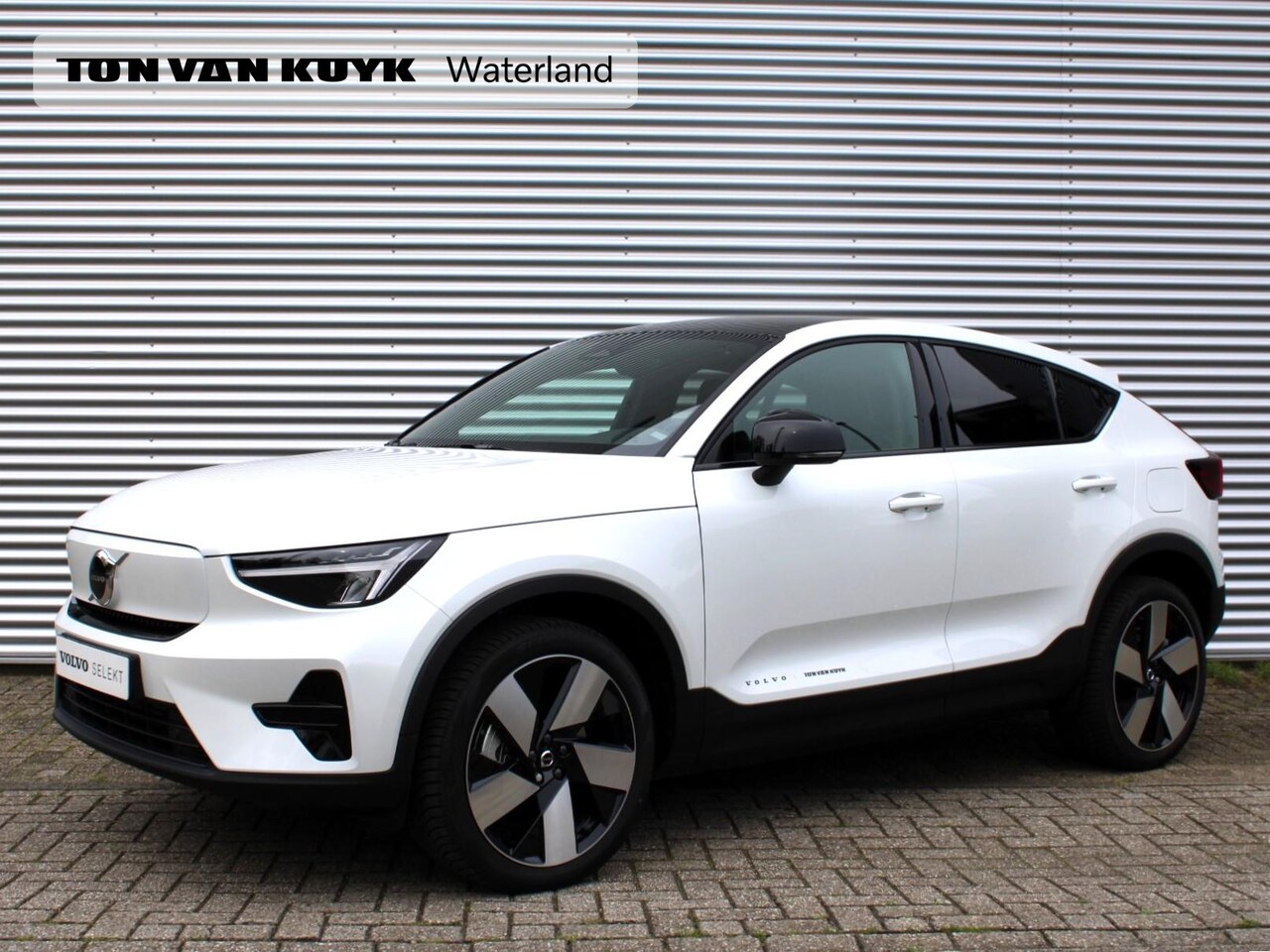 Volvo C40 - Single Motor Extended Range Plus Automaat / Microtech-Nubuck bekleding / 20" velgen / Priv - AutoWereld.nl